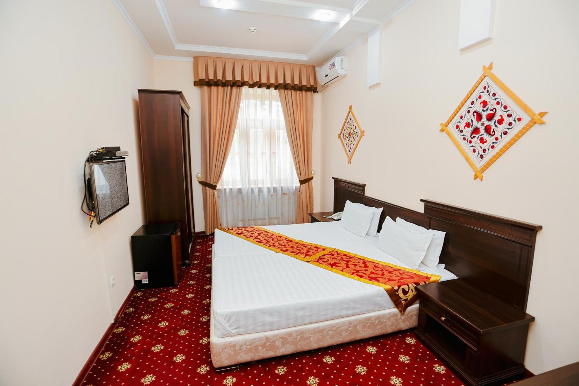 Yangi Sharq Hotel Samarkand Buitenkant foto