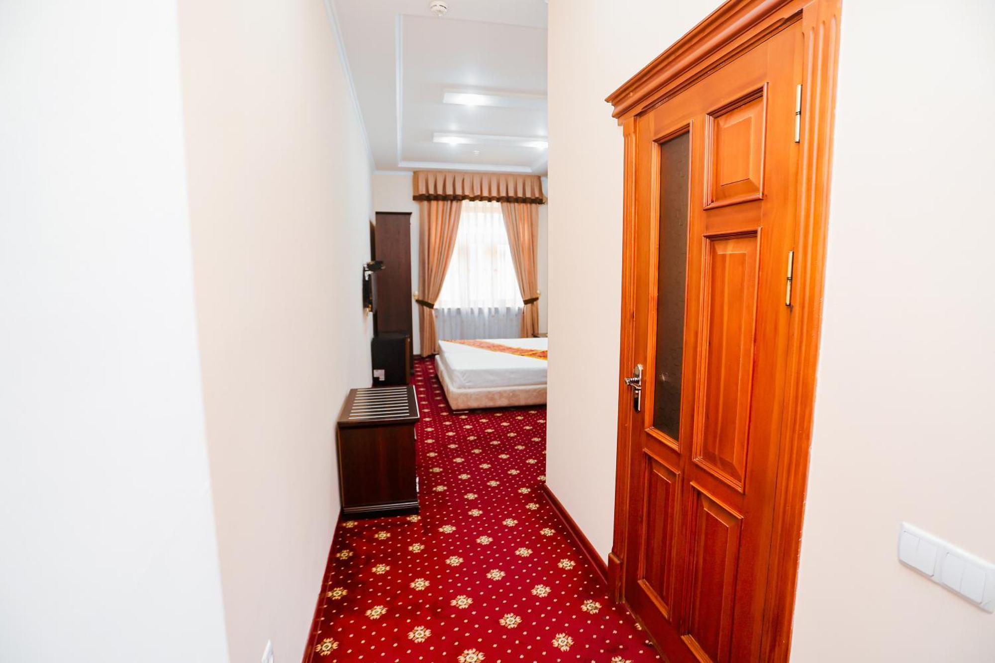 Yangi Sharq Hotel Samarkand Buitenkant foto
