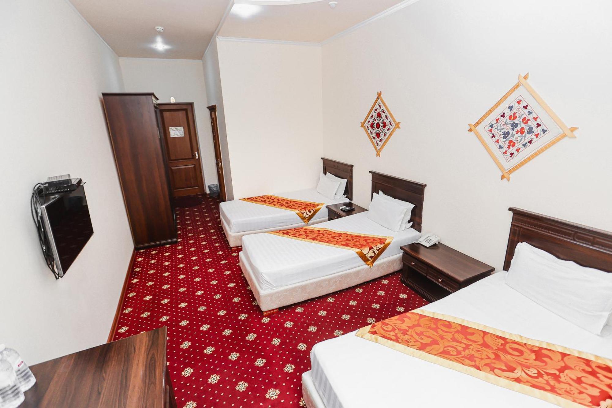 Yangi Sharq Hotel Samarkand Buitenkant foto